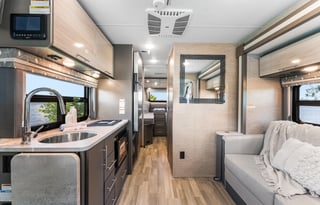 2023 Thor Motor Coach Axis 24.1