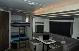 $99/NIGHT 2021 Forest River 26DBUD Sleeps 10