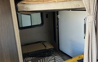 2019 Keystone Outback RV  - 33 ft, sleeps 10