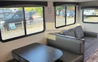 NEW 2022 Starcraft - We deliver to your campsite.