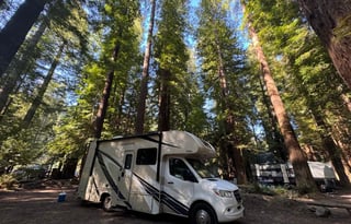 Luxury 2022 Mercedes Benz  Motorhome - Sleeps 5