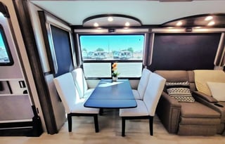 2022 Grand Design Solitude: High-End Comfort