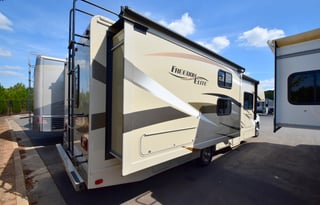 Sugarbear Express 2 - Bunkhouse