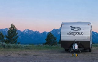 21ft Jayco • Easy tow • Fully Stocked • New Bed