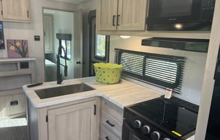 2024 EAST TO WEST Silver Lake 27K2D