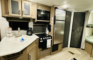 2021 Keystone RV Hideout 272BH