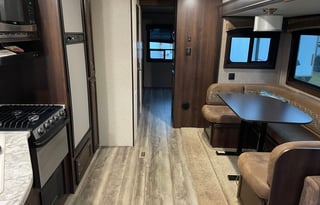 M&M’s Family Camper **Pet Friendly!