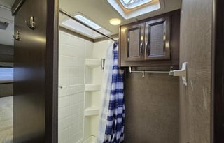 2017 Thor Motor Coach Vegas 25.4