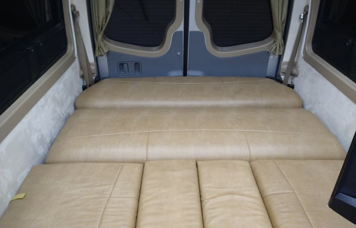 Queen size Memory Foam Bed