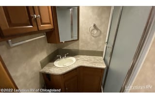 2019 Winnebago Adventurer 33C