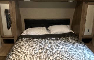 2020 Grand Design Transcend 32BHS