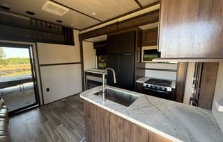 The Triton Luxe Lounge-2022 toy hauler