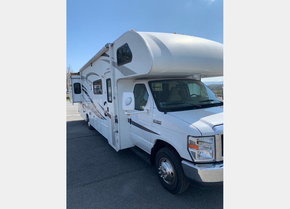 Class C Motor Home rentals in Nicholasville