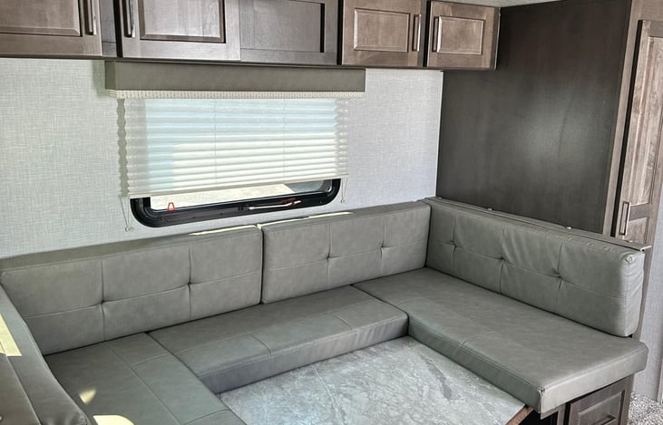 Slide out Dinning Table/ Twin Bed