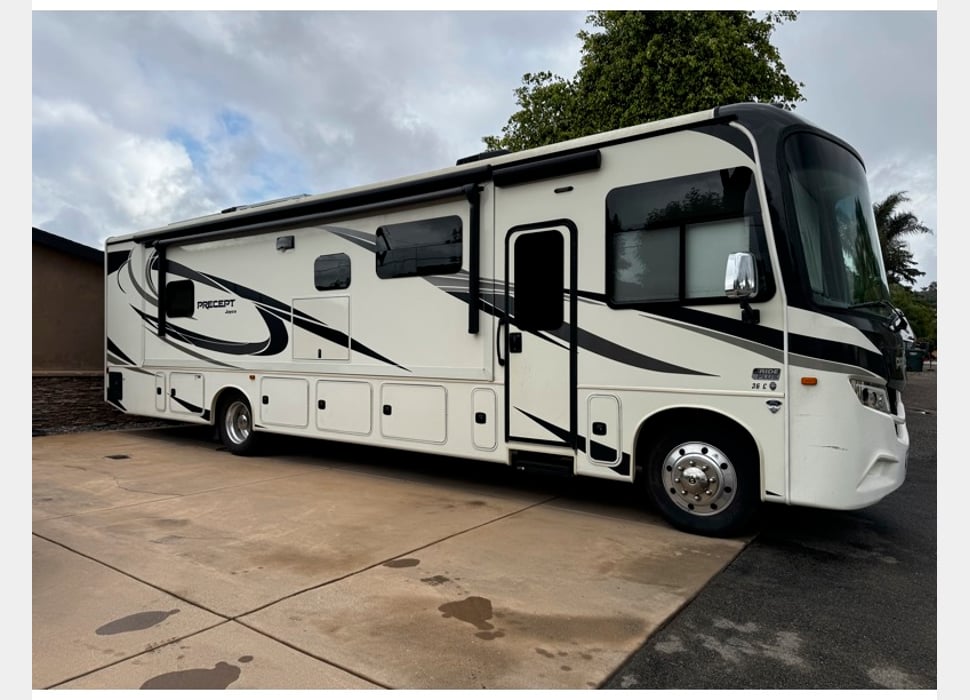 Class A Motor Home rentals in San Diego