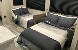 2025 Adventure Ready Bunkhouse | Luxury Retreat