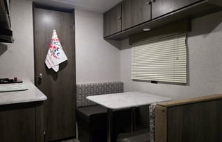 2020 Coachmen RV Clipper Cadet 17CFQ