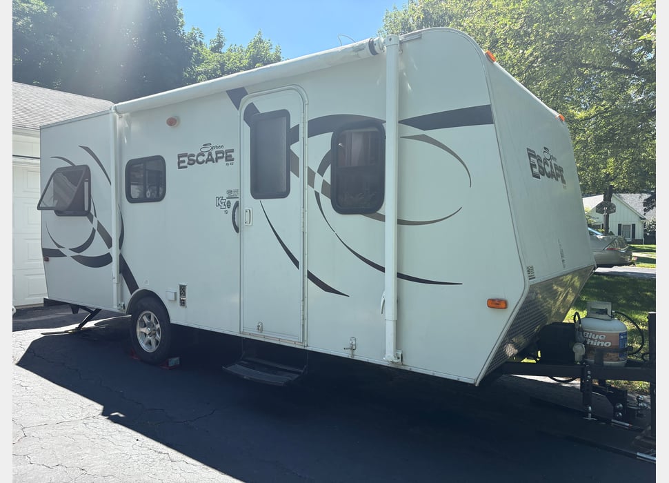 Travel Trailer rentals in Westland