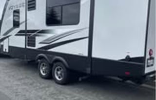 Serenity on Wheels: Spacious Winnebago  for Two