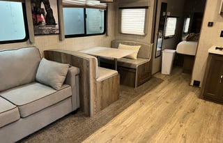 2021 gulf stream envision 258RB