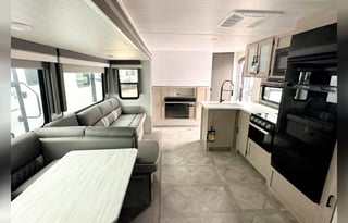 Forest River SALEM PLATINUM 32BHDSX