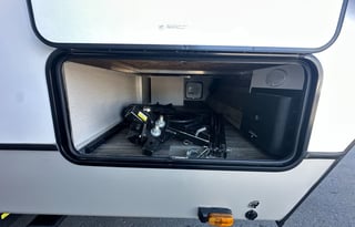 2021 Cougar 31 foot Half Ton friendly rear bunks
