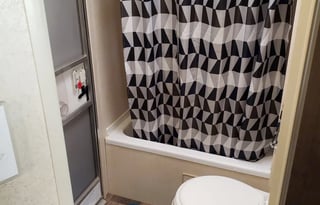 Family, Festival, and Pet Friendly Bunkhouse