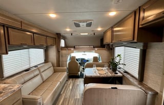2022 Thor Motor Coach Four Winds 30D [DREAM WAYS]