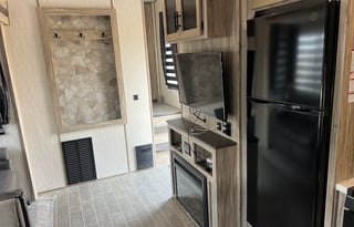 2020 Forest River RV Cherokee Arctic Wolf 287BH
