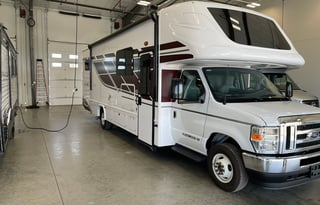 NEW 2026, Altitude 31W: Sleeps 8 all extras