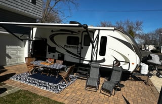 Rolling Retreat Mini 22