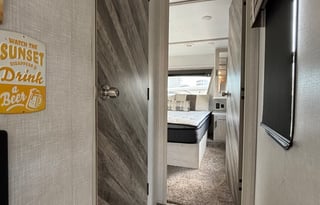 2021 Forest River 290vb. Delivered and set up