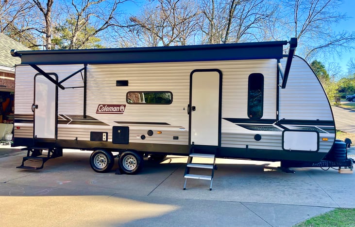 Enjoy camping in this Coleman Lantern~ access doors in to main area and bathroom