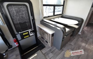 2020 Jayco Precept 29V