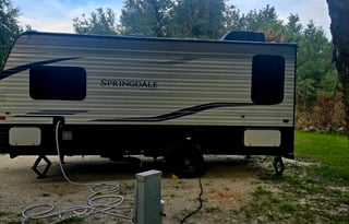 C&J'S LITTLE GETAWAY