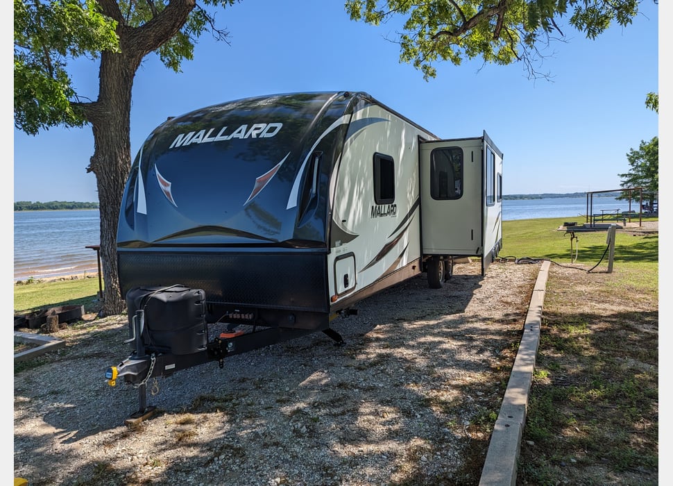 Travel Trailer rentals in Waxahachie