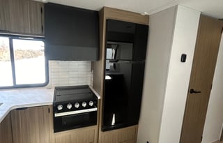 NEW & ELEGANT! 2025 Forest River RV Salem 31KQBTS