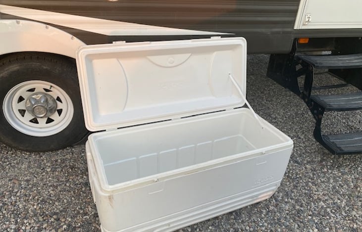 Optional rental 
Large cooler