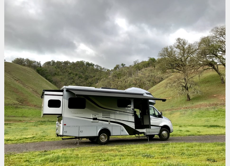 Class C Motor Home rentals in Pleasanton