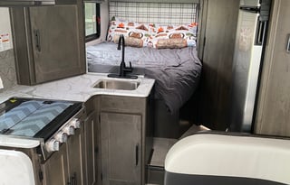 Meet Calvin! Easy Driving, Family Friendly, Solar!