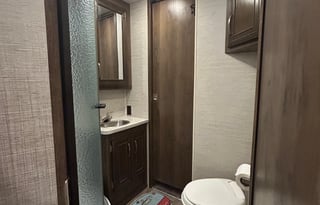 Kid/Pet Tested & Adult Privacy, Sleeps 9 w/ Bunks