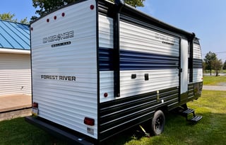 2025 Cherokee Wolf Pup 16LP