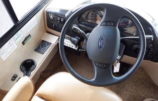 2012 Thor Motor Coach Hurricane 34T