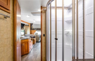 Top Rated: Winnie for family travel with bunk beds