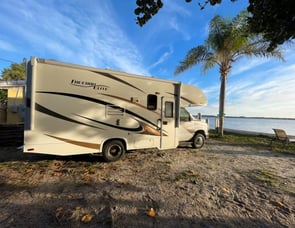 Thor Motor Coach Freedom Elite 22FE