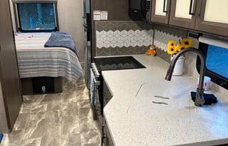 Road Birds’  2023  Windsport 29M ready to roll!