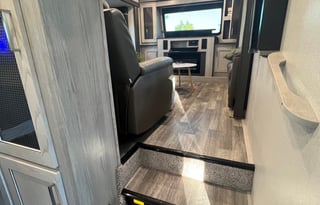 OutWest RV Rental Delivery & Set-up