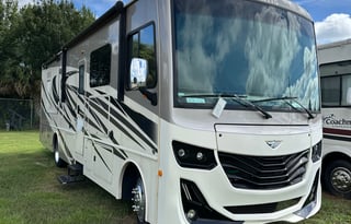 Fortis 33HB w/ Delivery, Sleeps 6-8