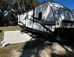 CrossRoads RV Cruiser Aire CR33BHB