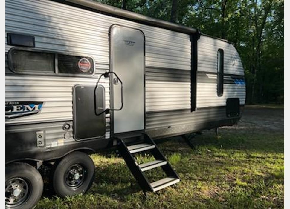 Travel Trailer rentals in Broussard